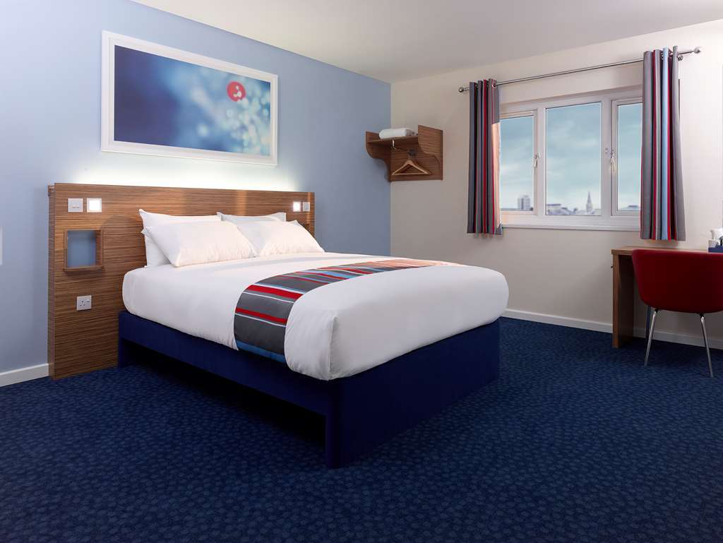 Travelodge Plymouth Pokój zdjęcie