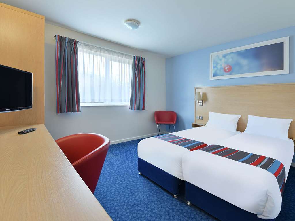 Travelodge Plymouth Pokój zdjęcie